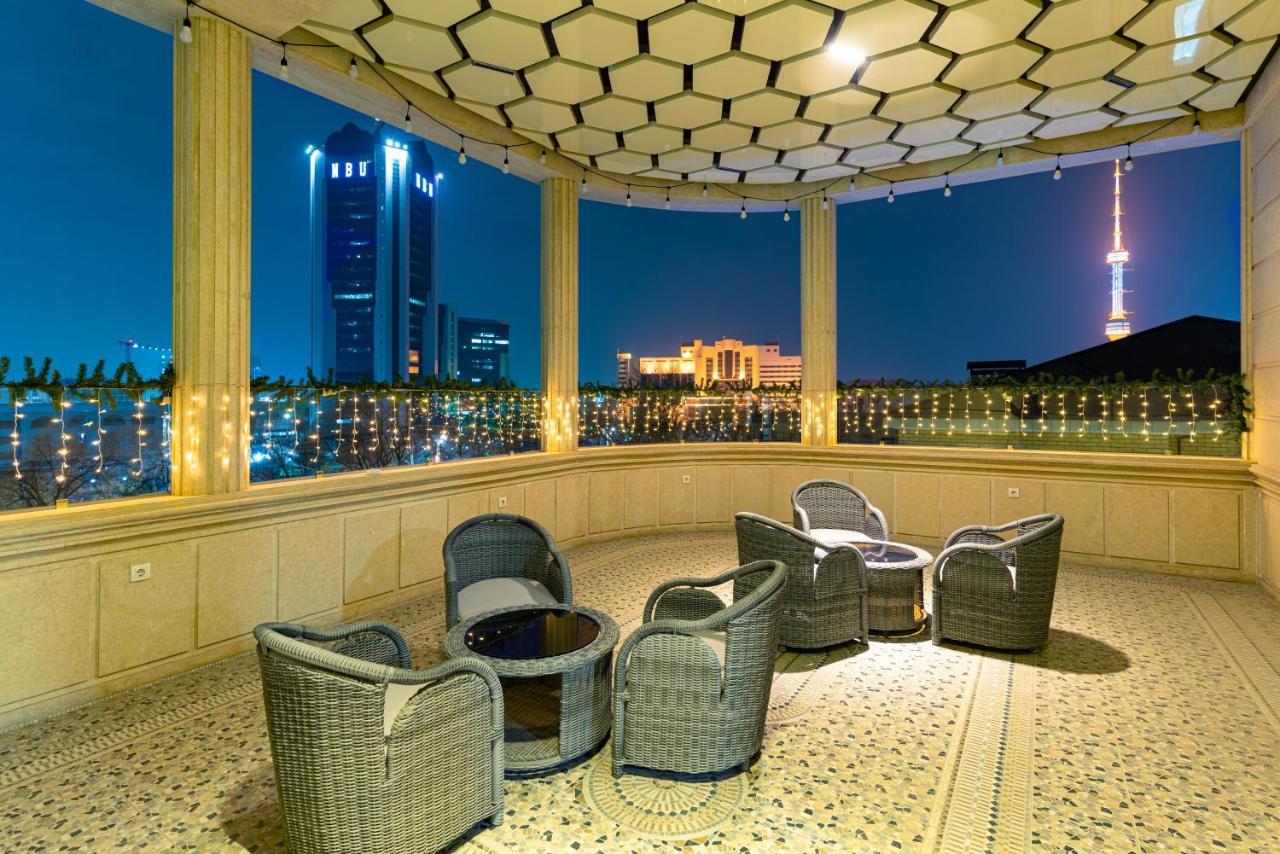 Navruz Hotel Tashkent Esterno foto